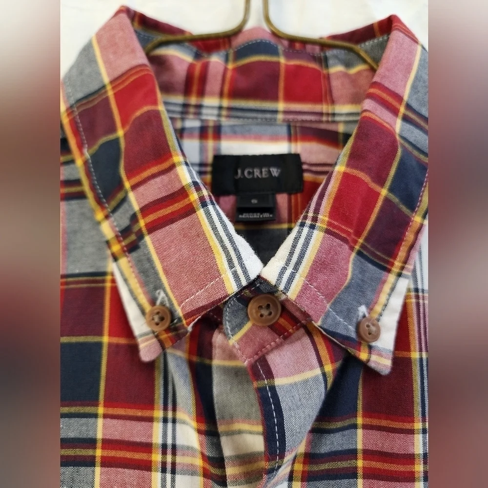 J. Crew Men's Red Plaid Long Sleeve Shirt Button Front Pocket, sz SM